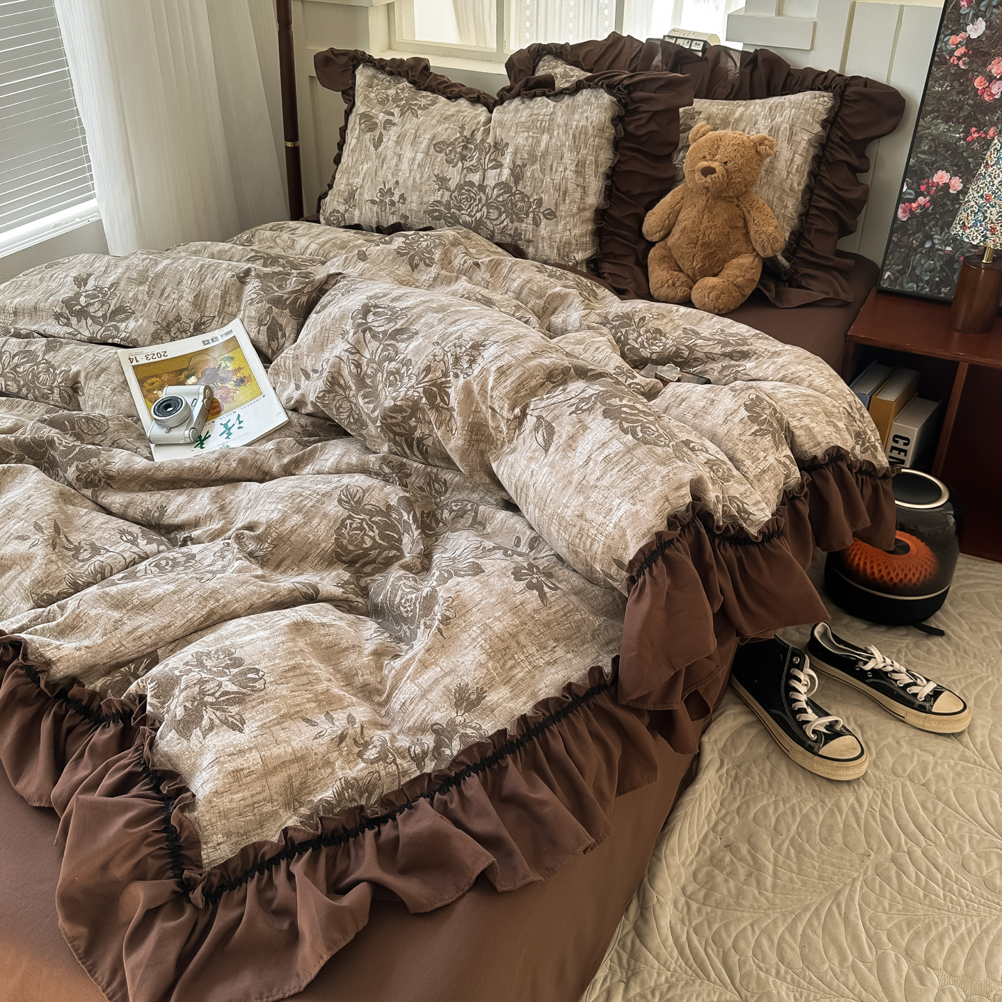 French Hepburn Retro Style Lace Four-Piece Set Skin-Friendly Linen Raw Hemp Style Bed Sheet Quilt Cover Single Three-Piece Set Wholesale