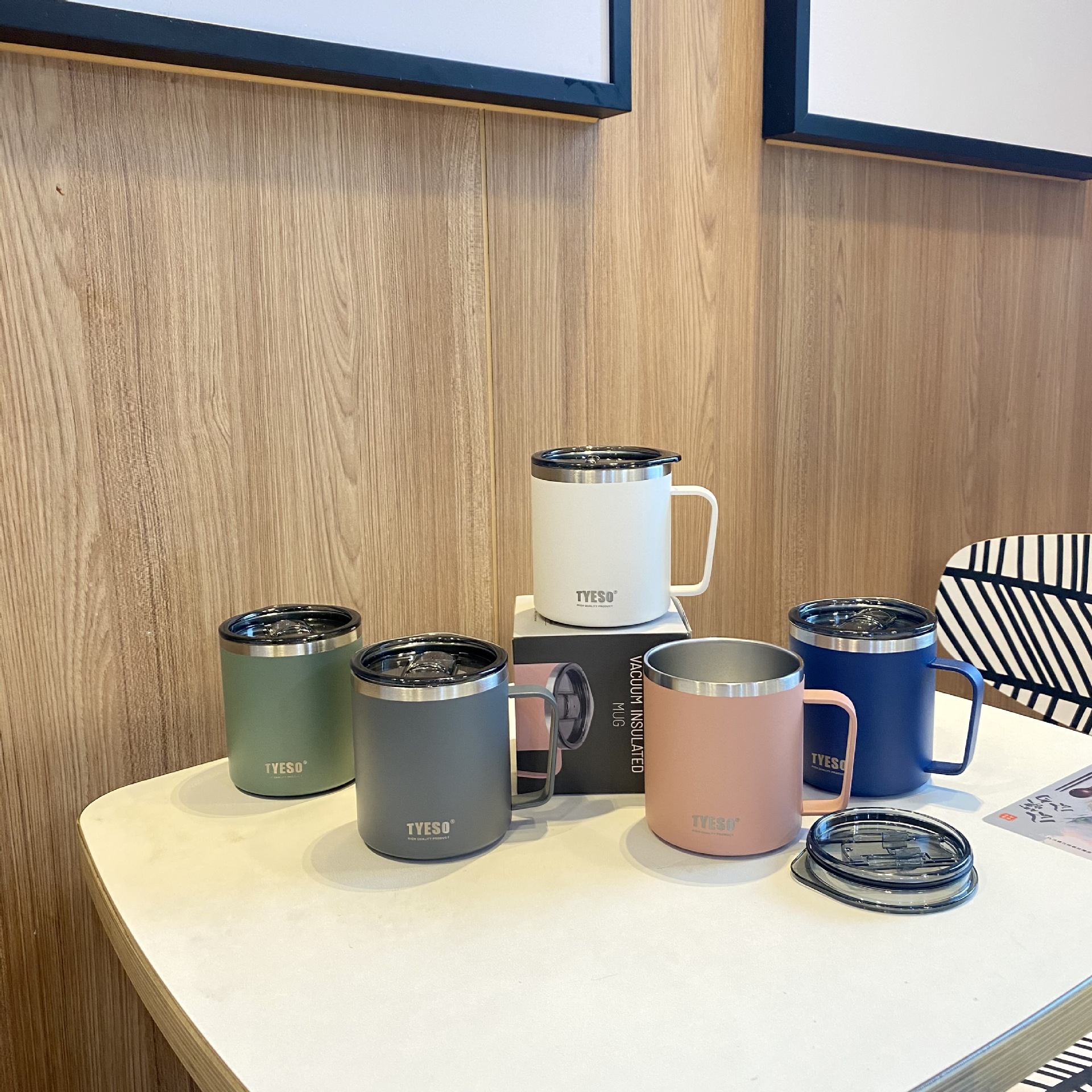 Taza de vacío de acero inoxidable con mango