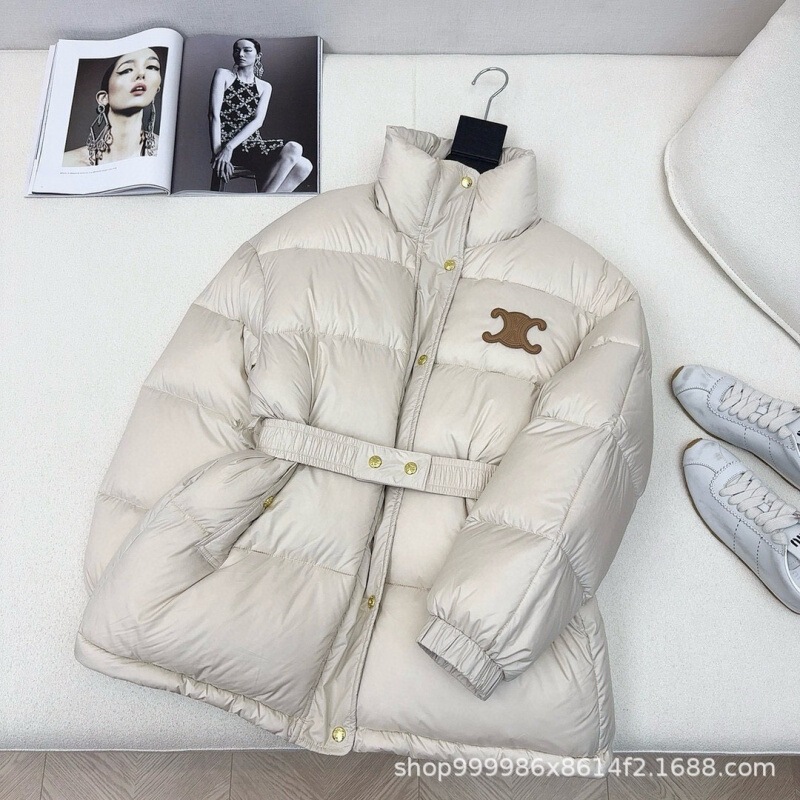 Trendy Brand Ce26 Autumn and Winter Classic Arc De Triomphe Decorated Stand-Up Collar Waist-Cinching White Duck down Jacket with a Stylish Retro Vibe Trendy Brand Ce26 Autumn and Winter Classic Arc De Triomphe Decorated Stand-Up Collar Waist-Cinching White Duck down Jacket with a Stylish Retro Vibe