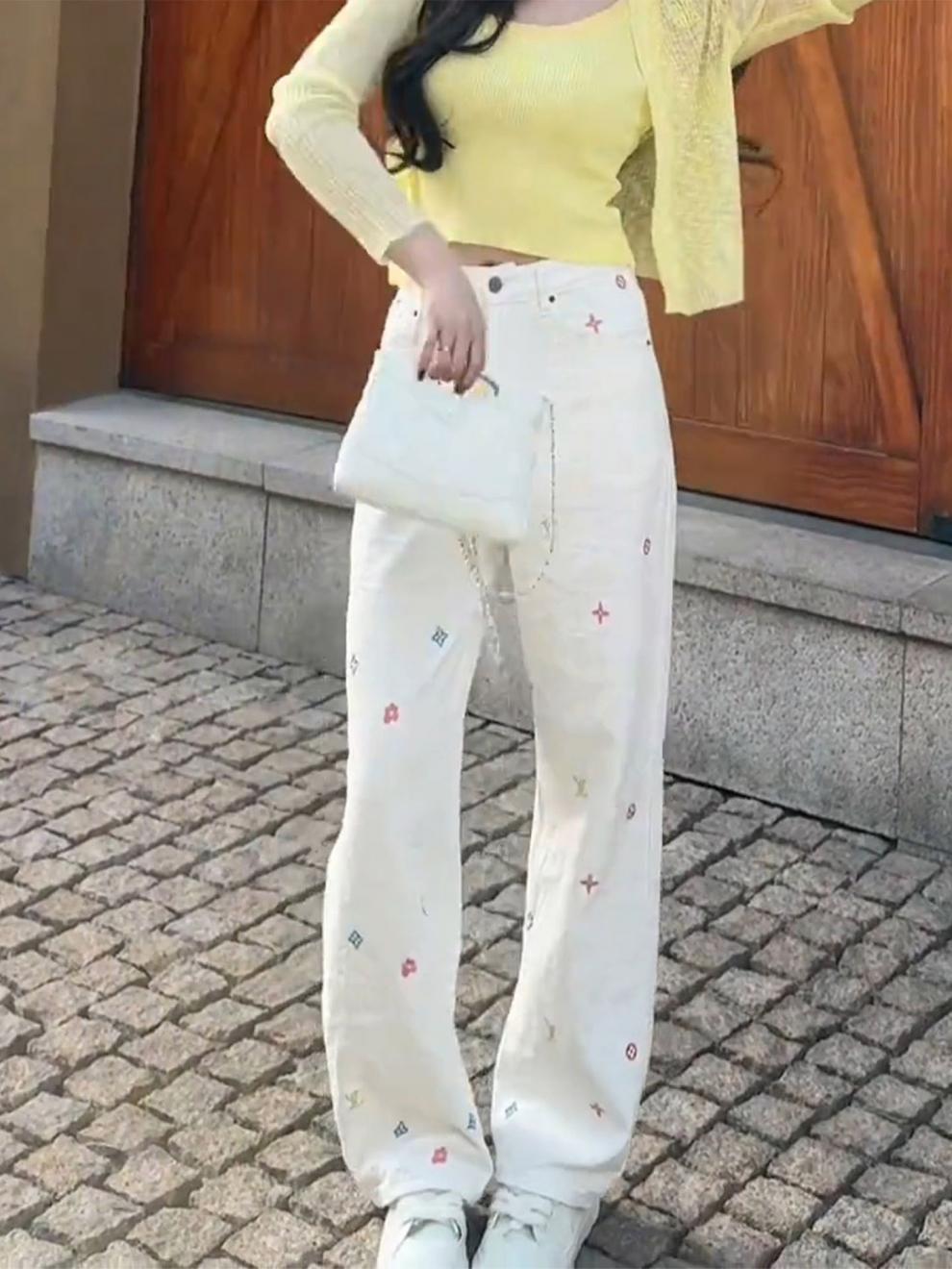 White Xiaoxiangfeng Embroidered Fashionable Foreign Jeans Women's Spring 2026 New Straight Narrow Wide-leg Pants_ecoleips.com