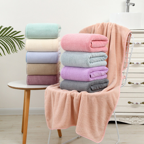 Pineapple check bath towel set soft coral velvet square towel absorbs water and is not easy to shed hair men and women face washcloth wholesale