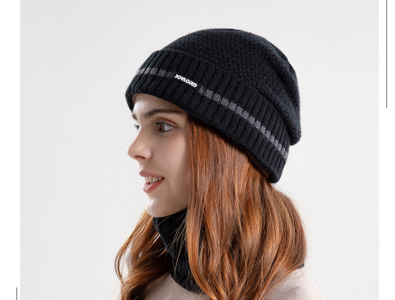 Unisex Simple Style Solid Color Wool Cap display picture 1