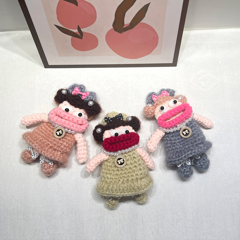 Nuevo popular salchicha boca muñeca ganchillo mochila caricatura lindos niños mochila accesorios móviles bolsas de lana