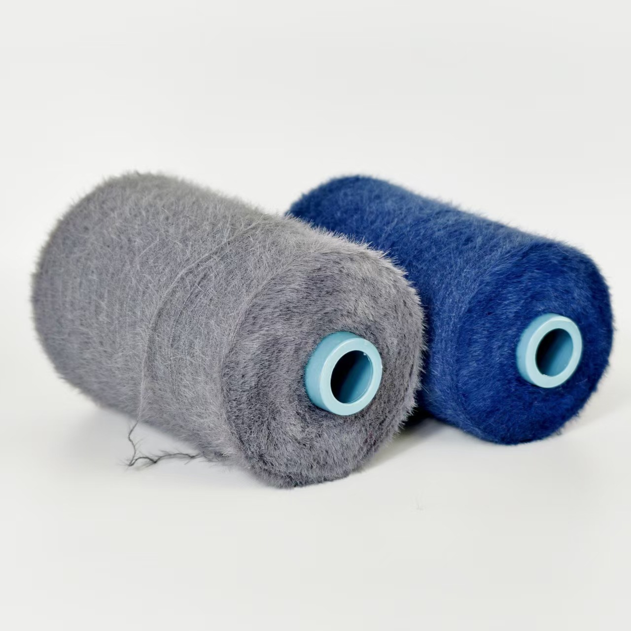 工厂价仿貂毛丝滑手感 1.3、2.0 、4.0cm羽毛纱GRS再生锦纶/涤纶