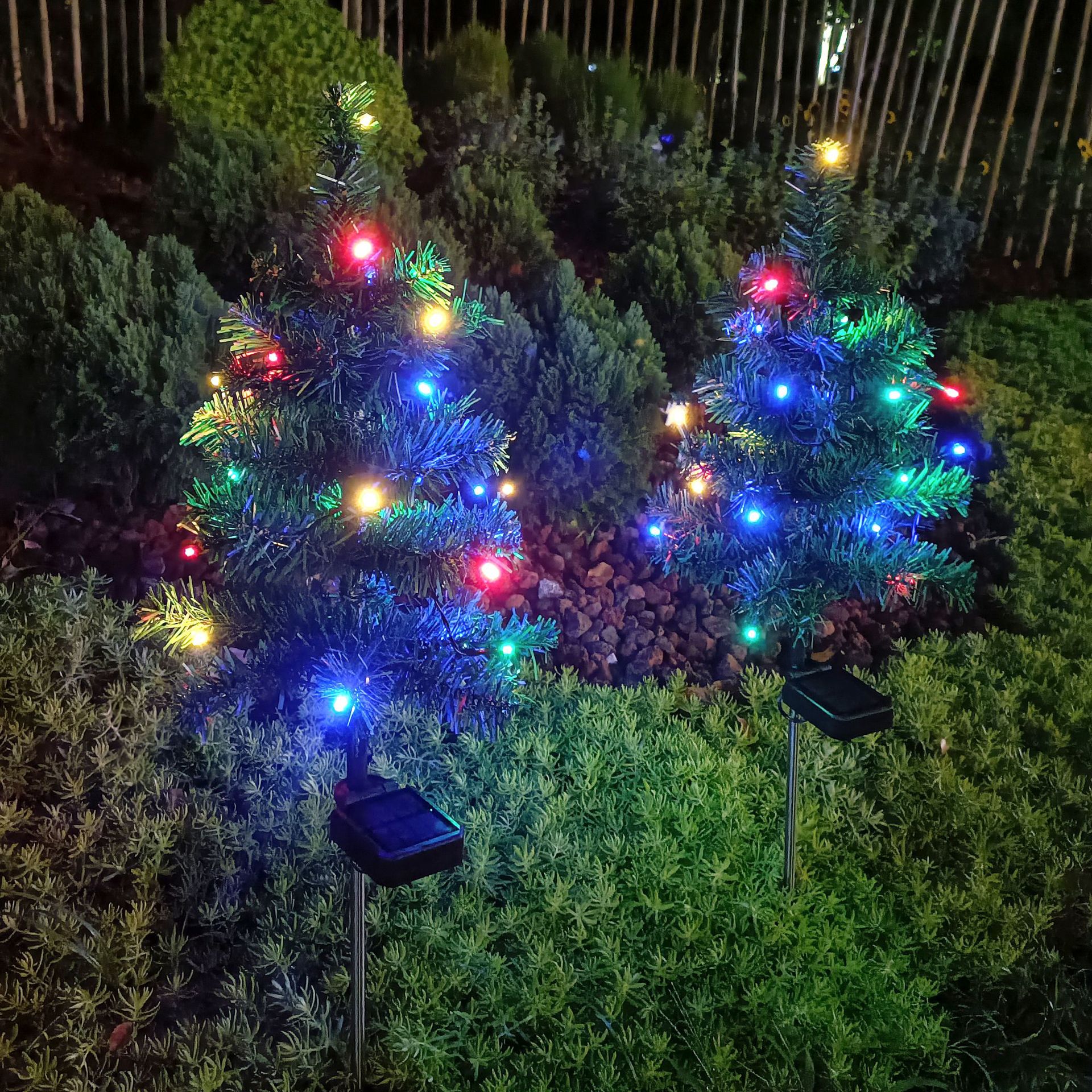 Nuevo árbol solar de Navidad LED de gran tamaño iluminado iluminación de color jardín patio al aire libre impermeable paisaje luz de atmósfera