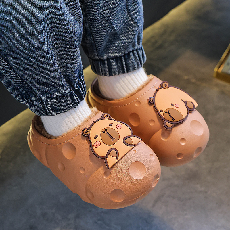 Kapibara invierno bolsas de niños tacones zapatos de algodón para niños y niñas calentamiento de lana impermeable zapatillas de algodón para niños mayores