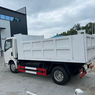 Exported to Africa: Light-duty cargo Yük maşınları