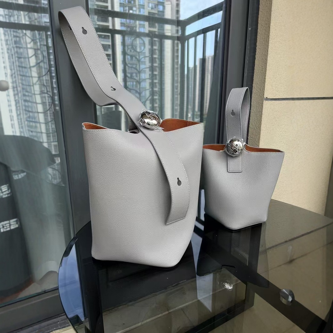 회색 리치 패턴