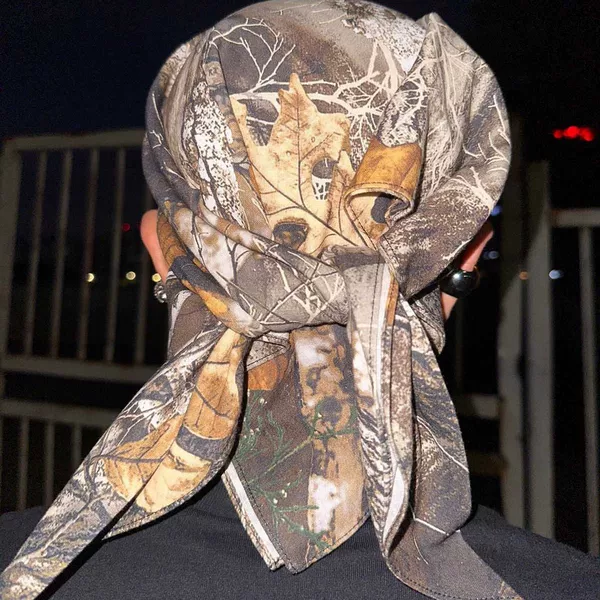 Amazon's Quirky American-Style Outdoor Hiking and Camping Camouflage Scarf with Digital Print, Hot-Selling Headscarf