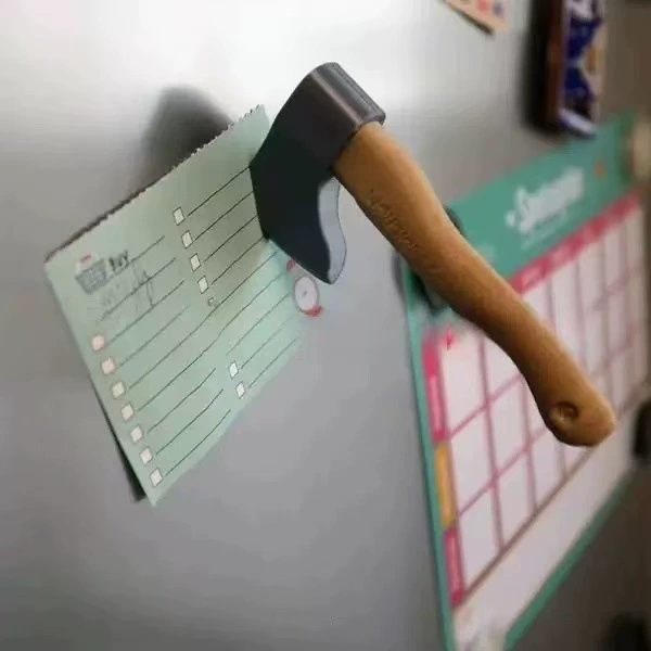 Funny Knife Magnetic Fridge Stickers Смешной нож топор магия магнитная наклейка на холодильник