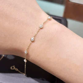 项链;戒指;耳钉