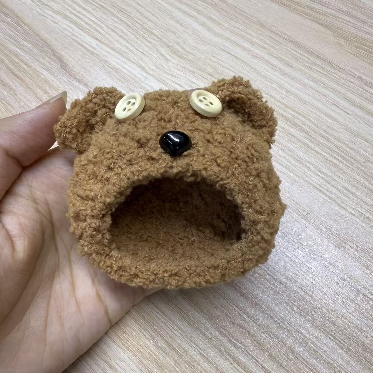 All-inclusive bear hood