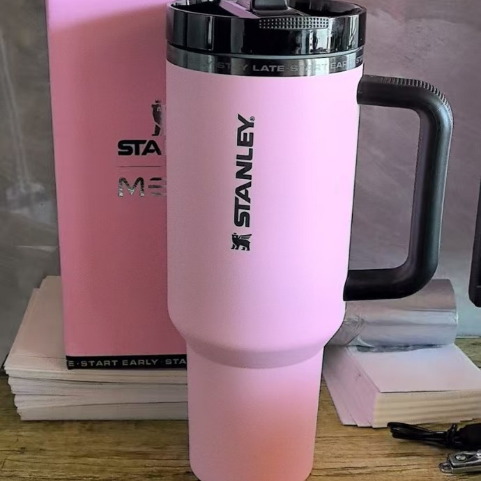 新品 スタンレー STANLEY 第2世代 40oz ハンドル ステンレス製 保温保冷カーカップ - 高品質ヘビーカップ|undefined
