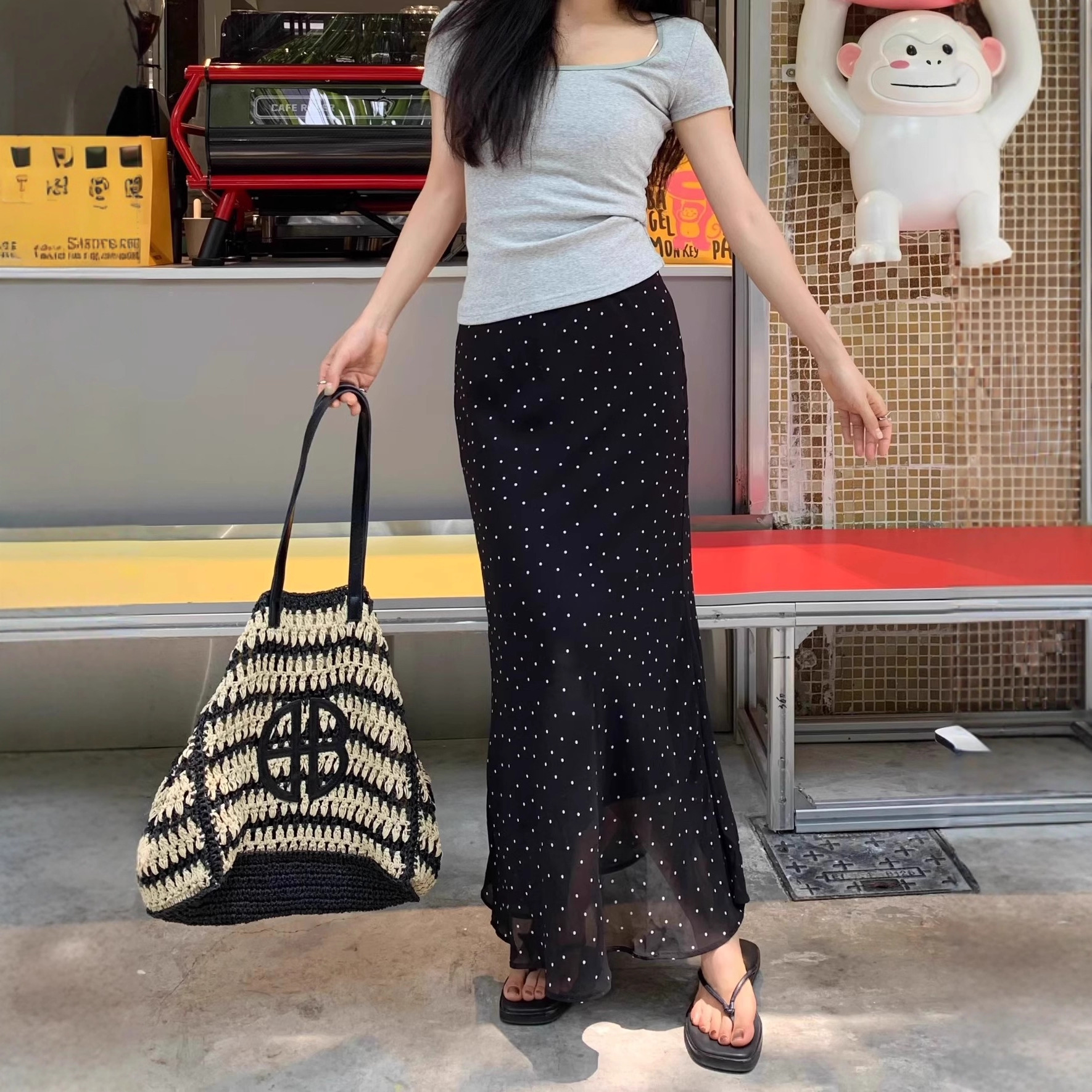 Polka Dot Fishtail Skirt Women's Skirt 2025 Summer New Mid-Length Retro Hong Kong Style Hip-Covering High-Waisted Chiffon Long Skirt