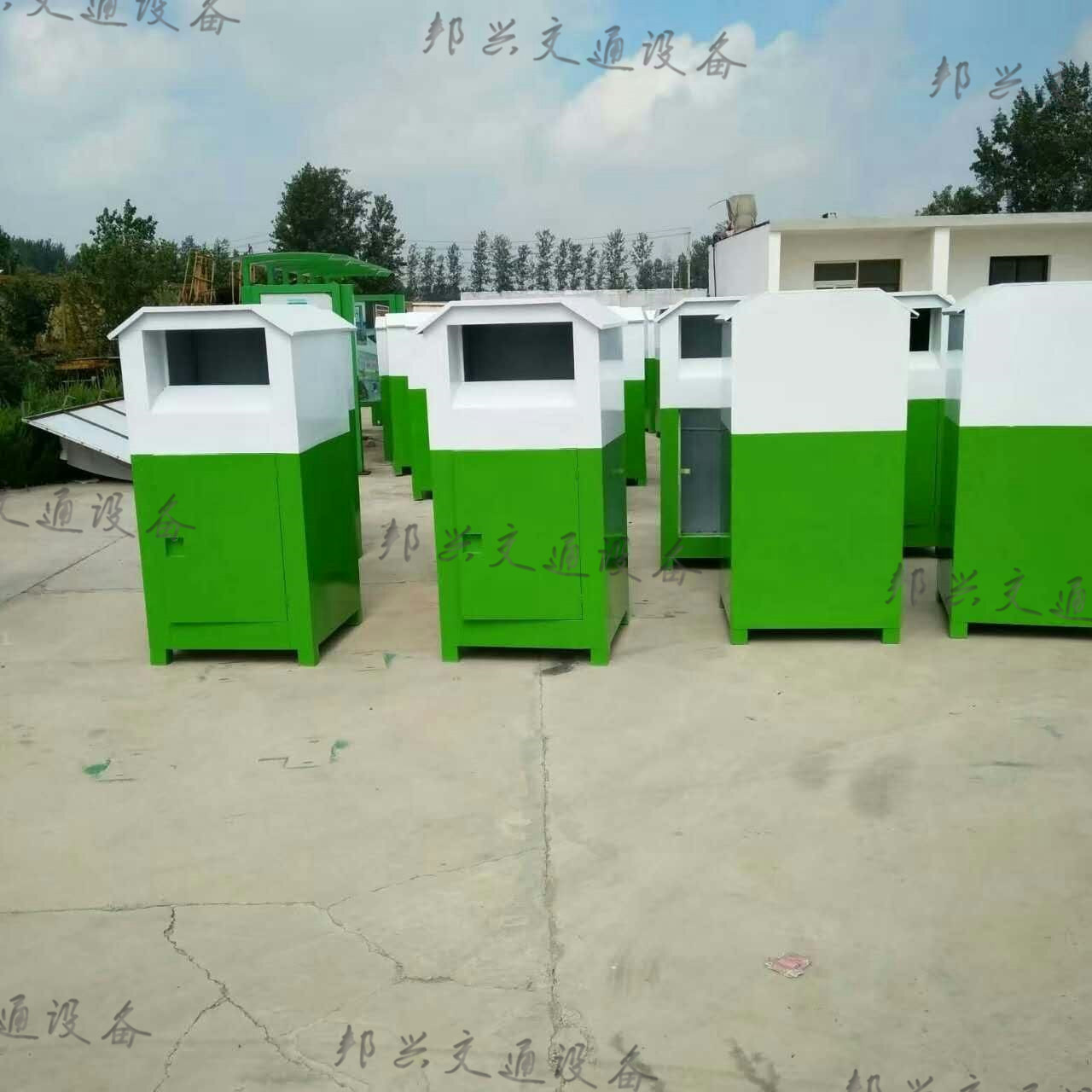 旧衣回收箱厂家供应小区分类箱废电池回收箱旧衣回收箱废品回收箱