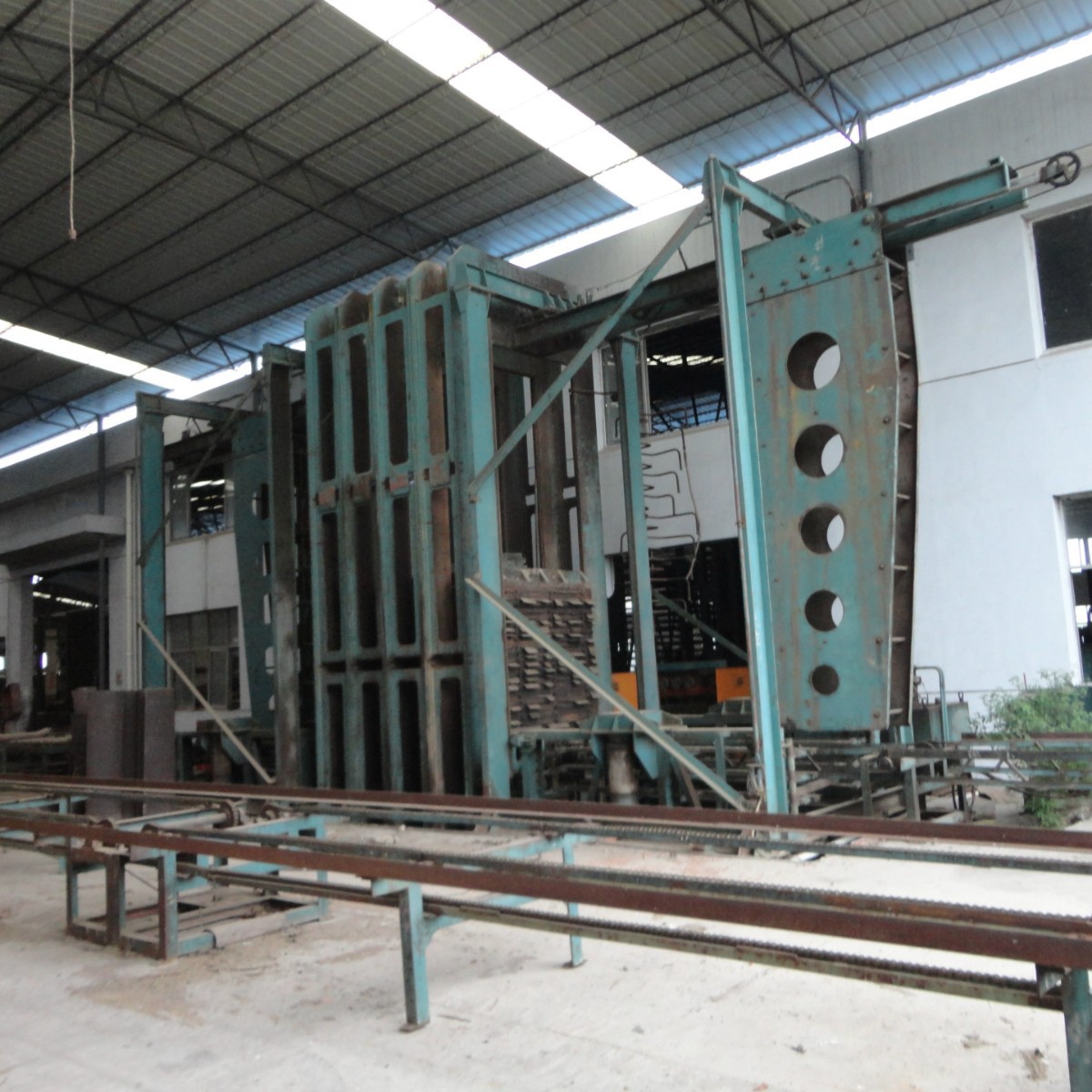 2000吨压力二手热压机，二十层全自动江东热压机转让