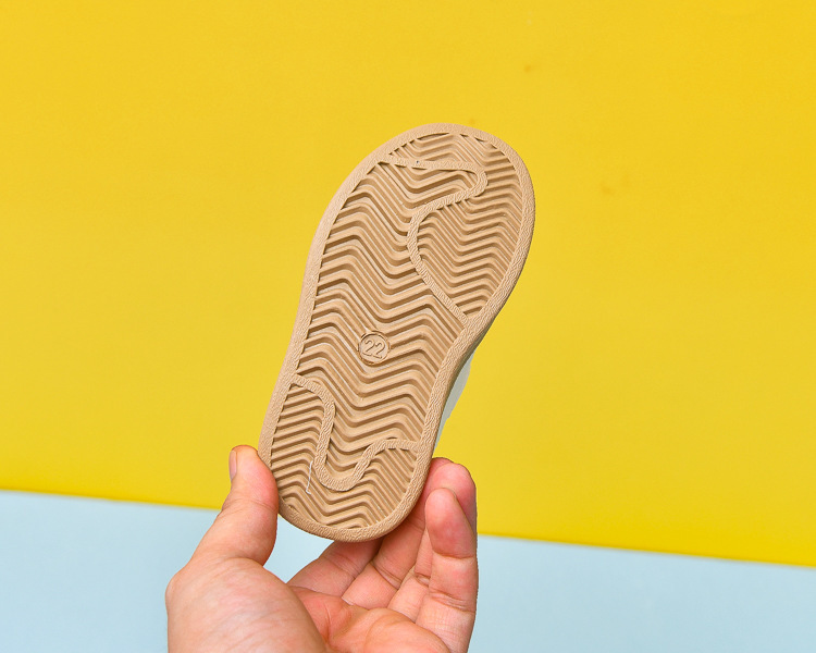 Porta per bambini 2024 primavera autunno nuova moda con punta a punta per bambini e bambine che corrono_voghion.com