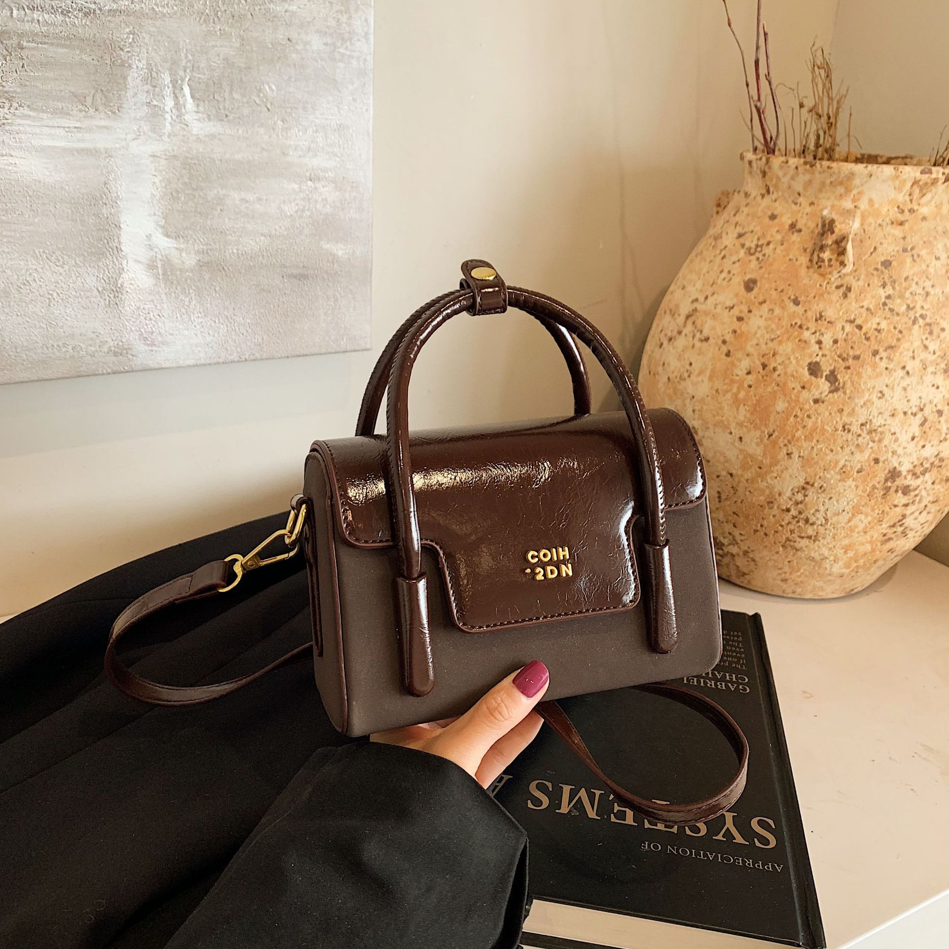 Nanfeng Chio2nd simple bolso cuadrado versátil retrógrado empalme mochila mate coreano hombro simple