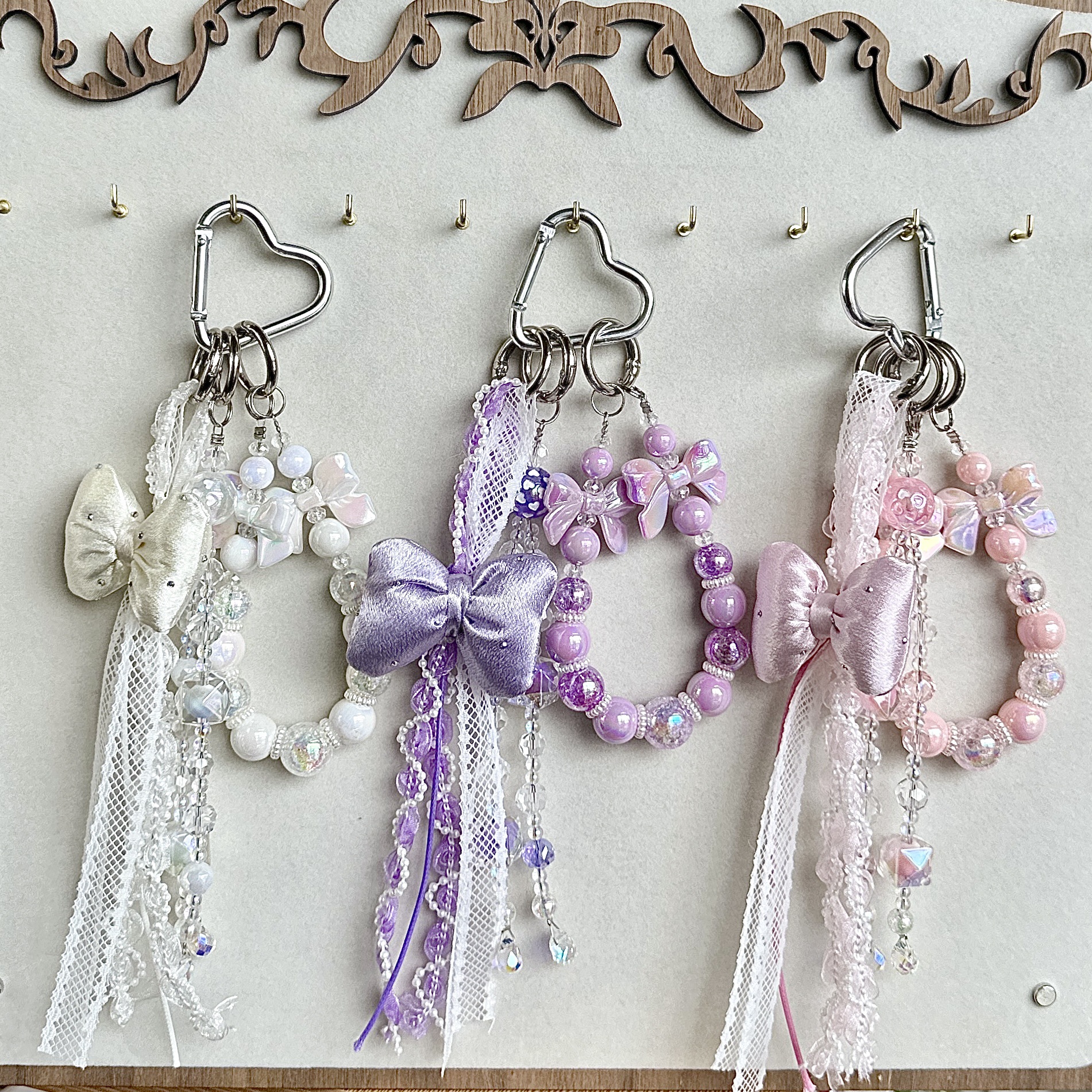 原创蕾丝miu系水晶串珠包挂直播间手机链手腕挂绳女生甜美钥匙扣