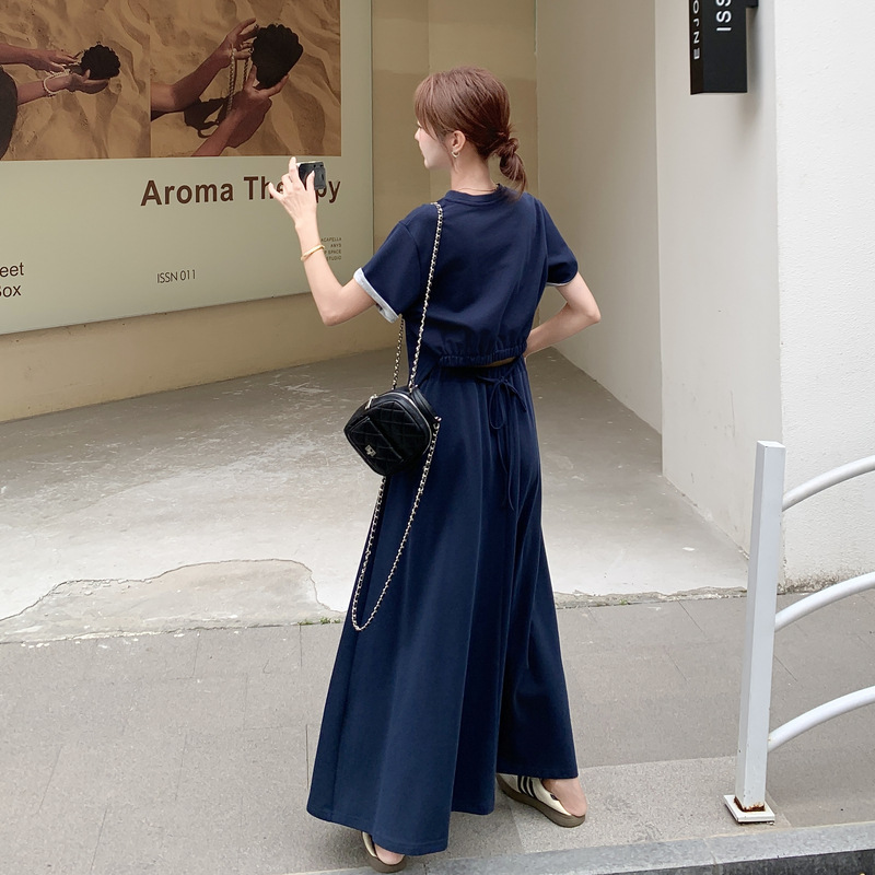 ネイビーブルーカジュアルスカートスーツ女性のための夏の2025新しい韓国スタイルのシンプルなTシャツスカート2点セット|undefined