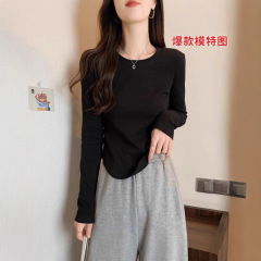 2025 百搭套头圆领打底衫长袖T恤女秋不规则弧形收腰上衣修身内搭