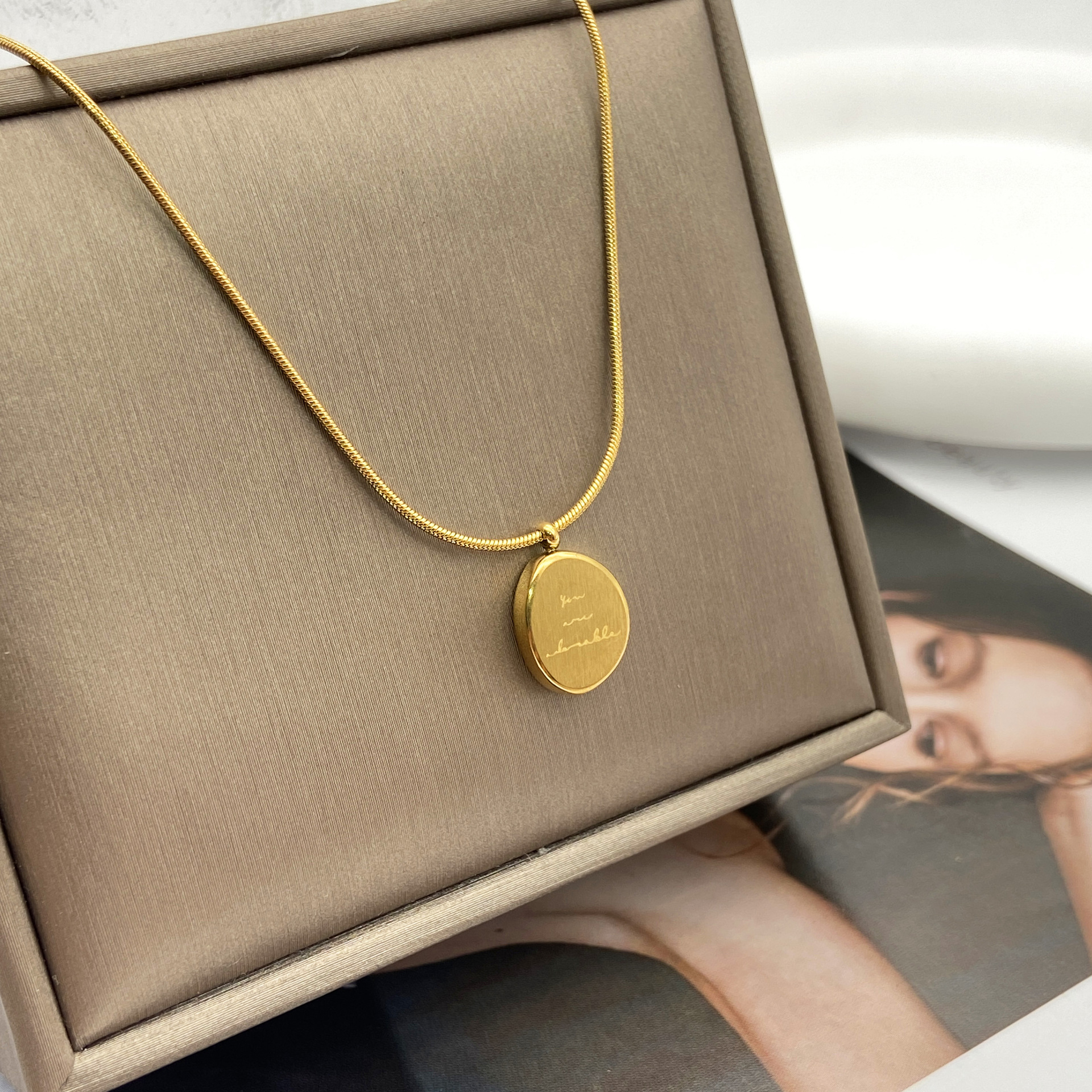 Gold Letter Pendant Necklace for Women 2024 New Hot Style High-End Titanium Steel Clavicle Chain Accessible Luxury Niche Sweater Chain