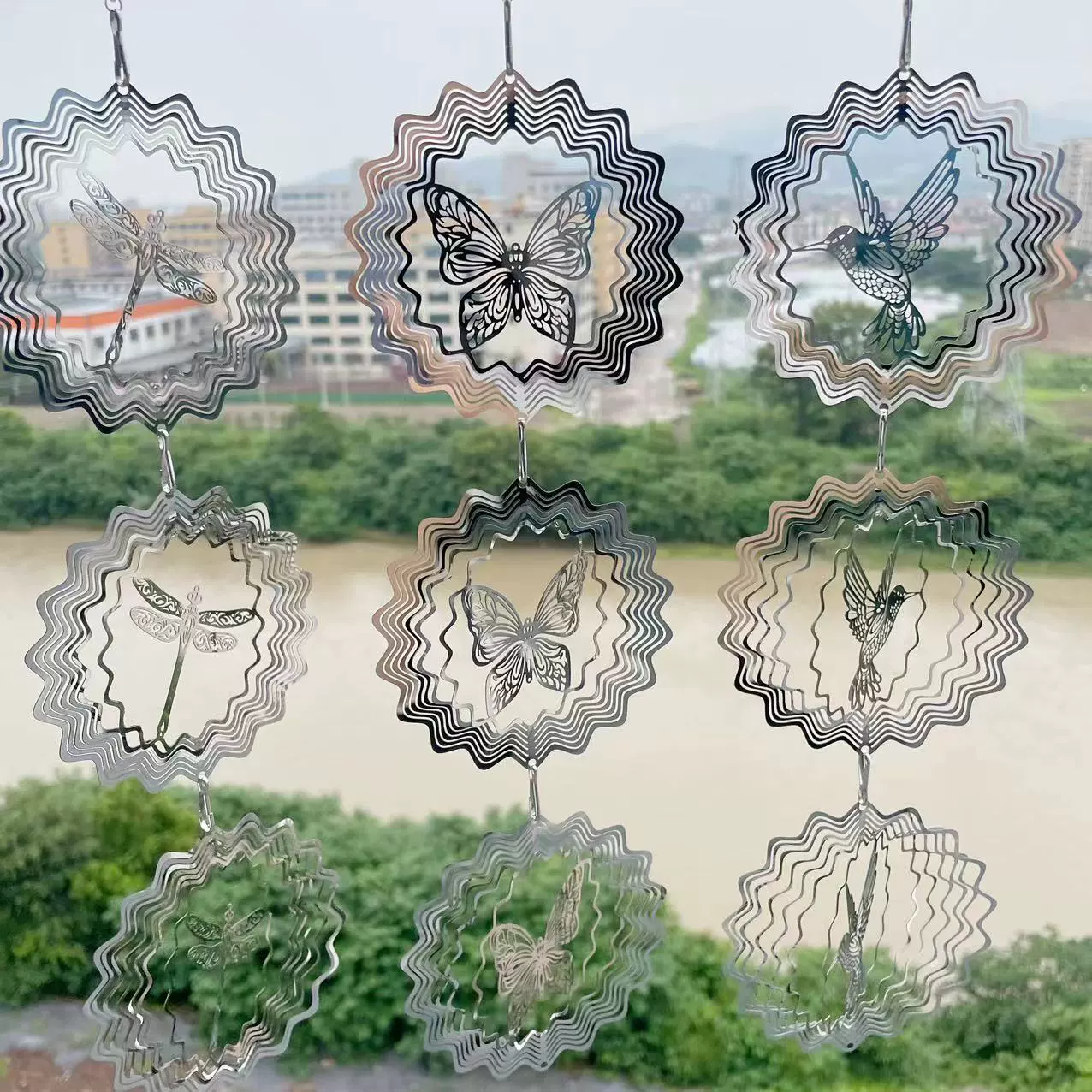 跨境新款花园金属纪念旋转风铃镜面风转动物系列不锈钢创意挂件品