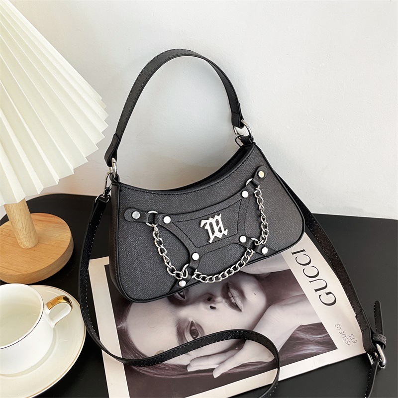 Women's Shoulder Bag 2023 New Style Motorcycle Style Personality Avant-garde Armpit Bag Trendy Fashion Denim Color Chain Handbag_voghion.com