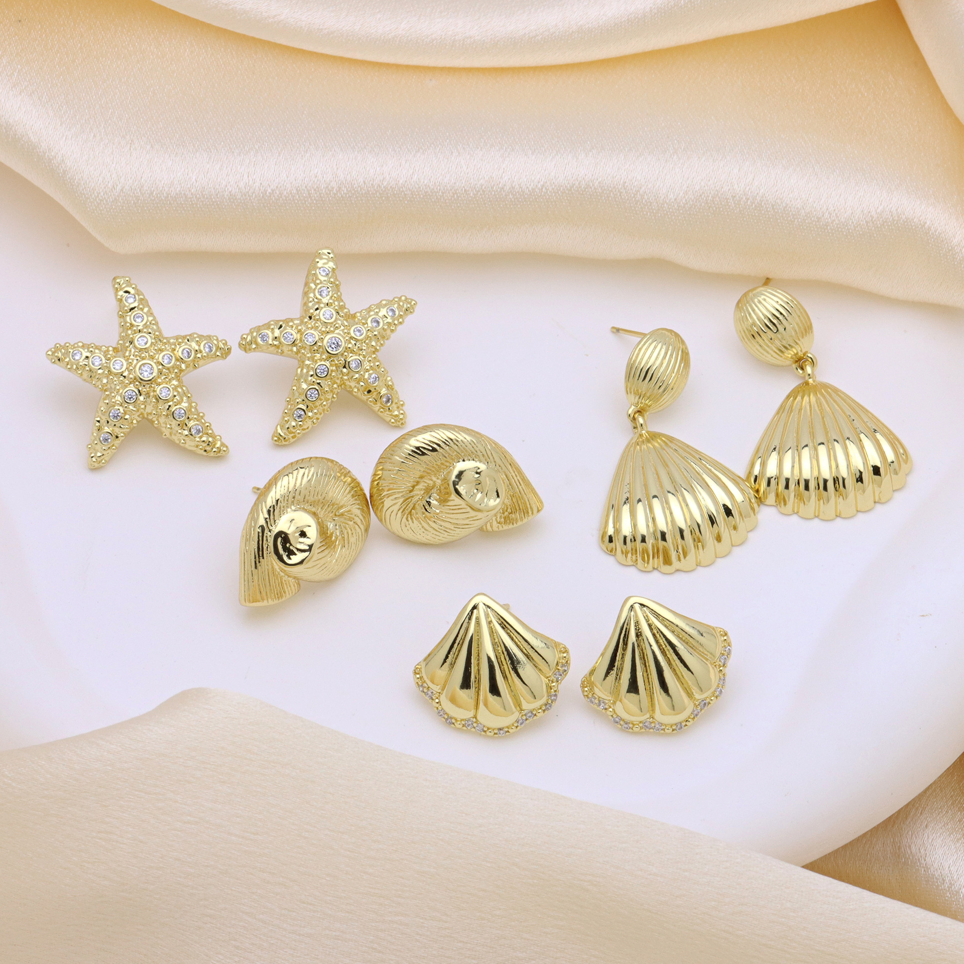 11g Weight Copper Ear Needle Material Drop Earrings Classification 1 Pair Quantity Holiday, Banquet Occasion Copper Material Starfish, Shell Pattern All Seasons Season Women's Gender Plating Design Casual, Elegant, Lady Style 1 Pair Casual Elegant Lady Starfish Shell Plating Copper Drop Earrings 1