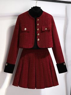 �tɫС���L���b�¿�Ů��С���Ӱ����״���һ���װ���ȹ�ɼ���