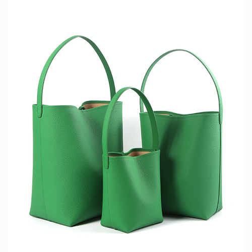 New 24 Spring Collection Wholesale Large Capacity Water Bucket Bag Ins Blogger Live Top Layer Leather Single Shoulder Bag Medium Women's Bag