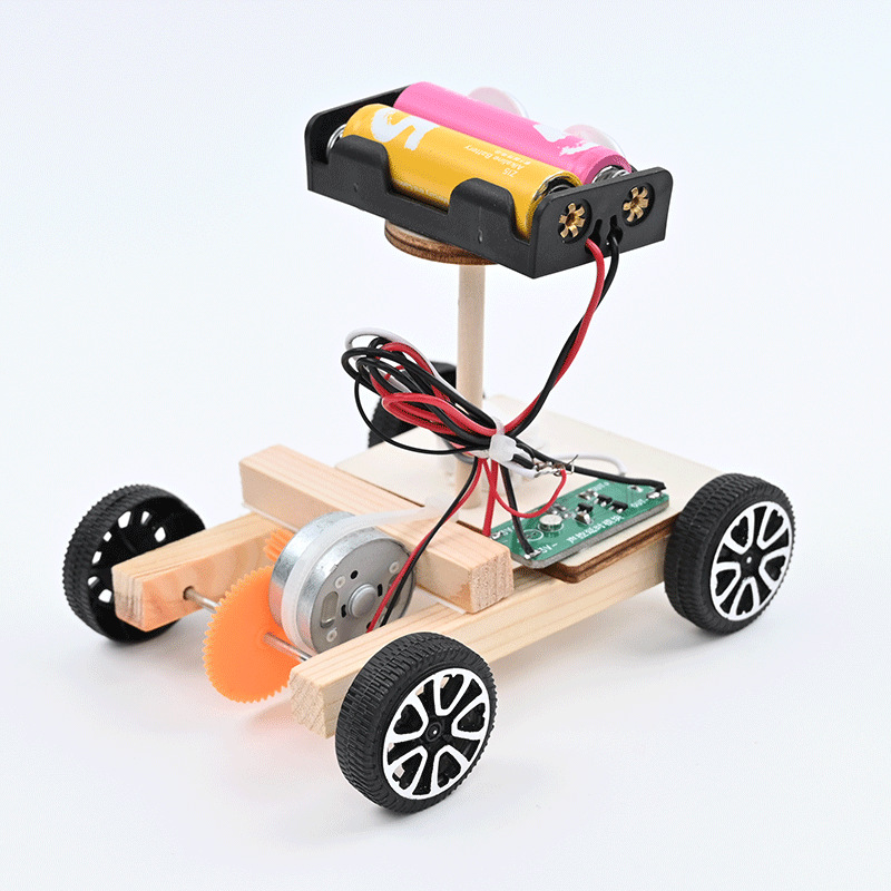 Voice-controlled car clapping hands and walking maker science experiment STEAM education technology small production Robot material recommend