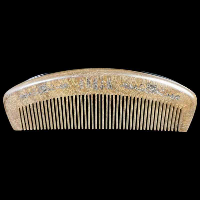ゴールデンサンダルウッド家庭用木製櫛厚く彫刻された細くて広い歯の女性の長い髪天然無垢材彫刻卸売|undefined