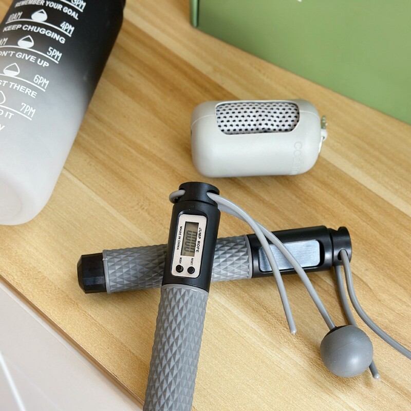 学校は従業員へのギフト、実用的な記念品、会社のイベント、ビジネスギフト、スポーツギフト、縄跳びギフトボックスを購入します。|undefined
