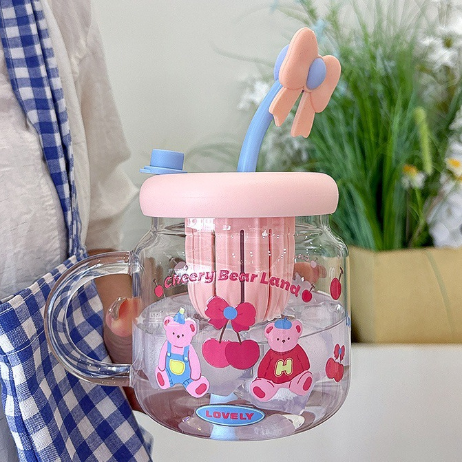 Taza de agua de vidrio resistente a altas temperaturas para niñas, flores lindas de alto valor, corazón de niña, taza de separación de té de oficina