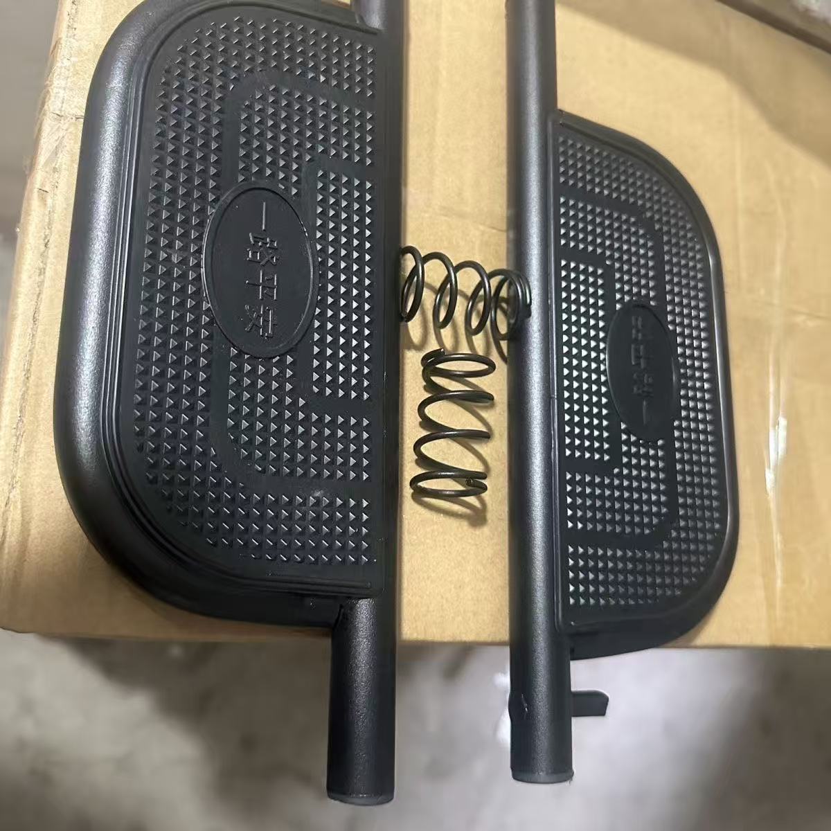 Factory Direct Sales of Export Products with Large Quantities and Favorable Prices. Universal Foldable Foot Pedal Tubes for Electric Vehicles, Diameter 1.9
