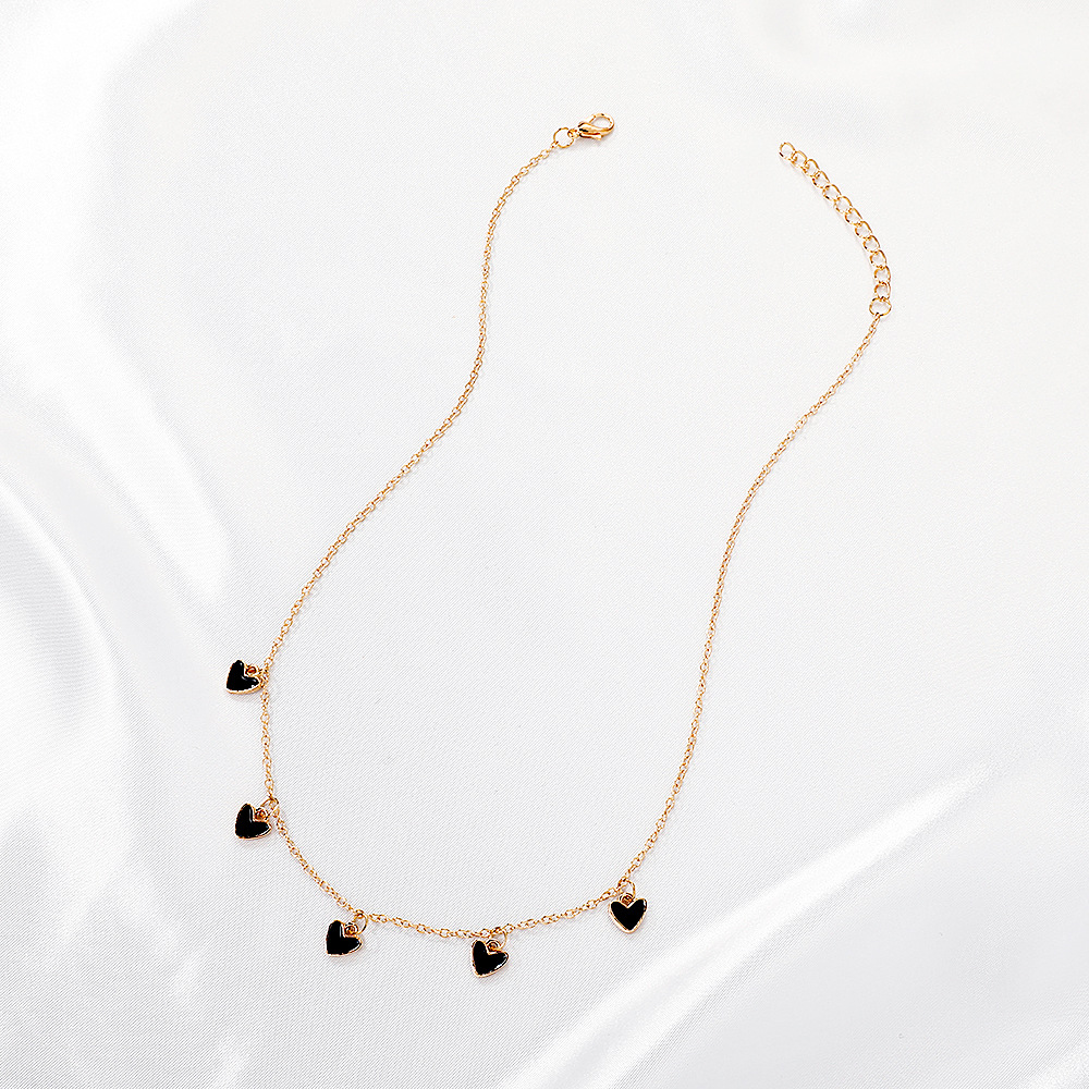 Women'S Gender Simple Style Style Simple Heart Tassel Pendant Alloy Necklace Wholesale Nihaojewelry