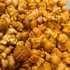 厂家处理崖柏木雕手把件工艺品摆件盘玩微瑕疵残次品工艺商务礼品