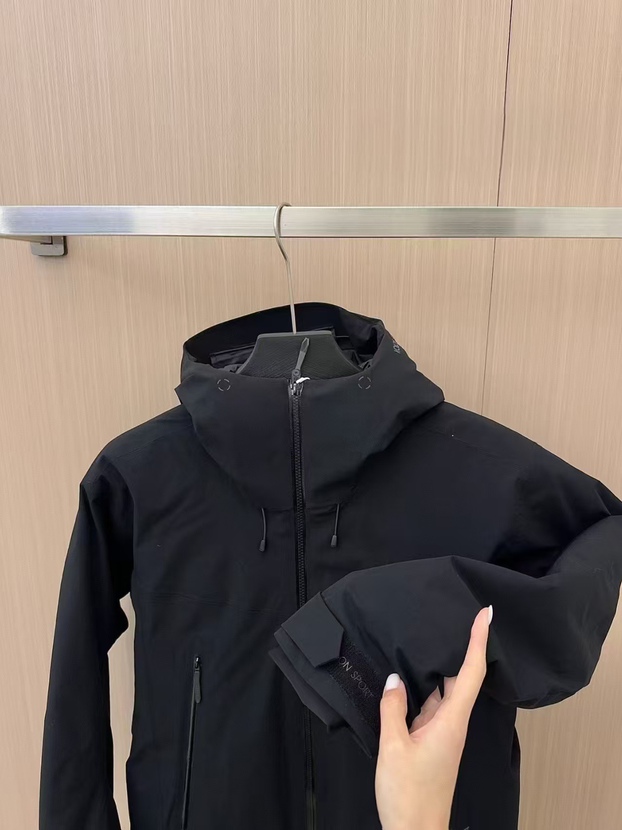 Serie Klong SPORT en una chaqueta de plumón de cáscara dura caliente impermeable a prueba de frío terciopelo suelto al aire libre alpinismo transpirable