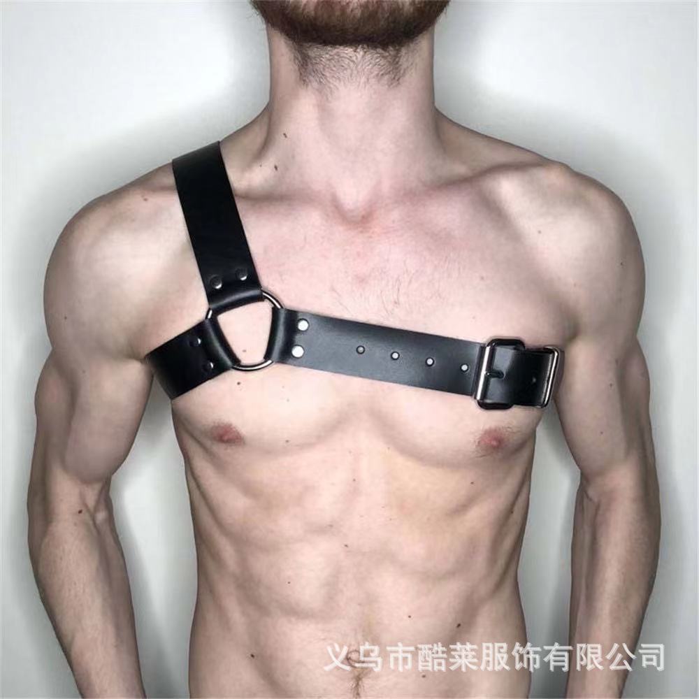 Europa y Estados Unidos transfronterizos cuero amplio amor bondage correa de ropa remaches hombres negocios hegemónico ocio JJ anillo tendencia universal