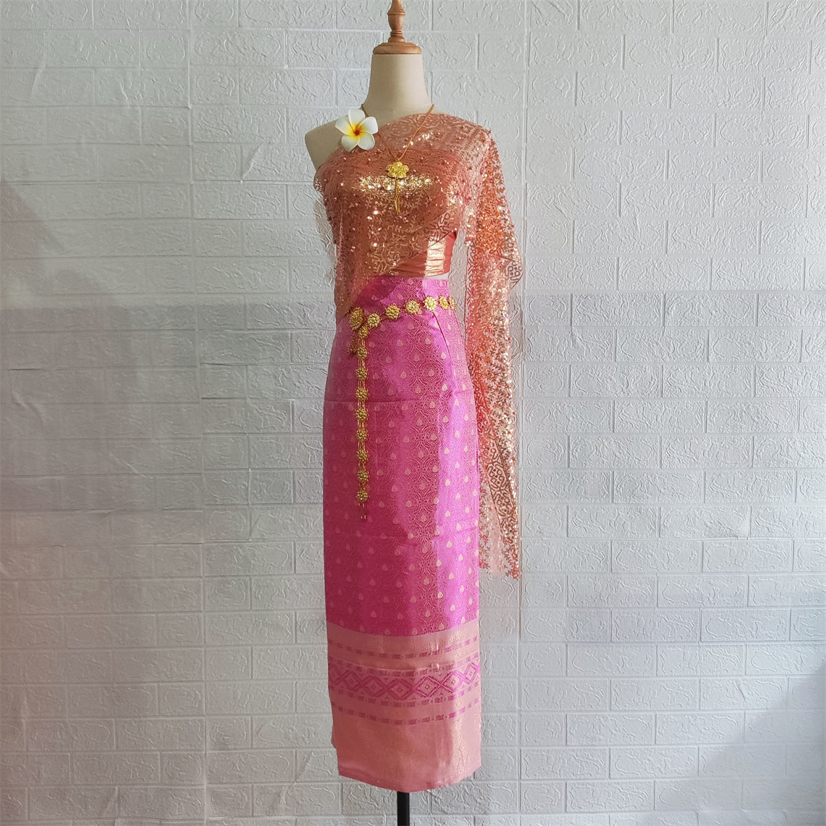 B5 style rose red dress five-piece set, shawl does not shed powder