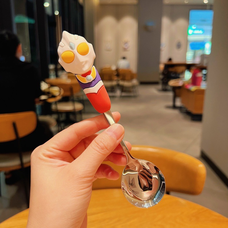 보라색 울트라맨 스푼
