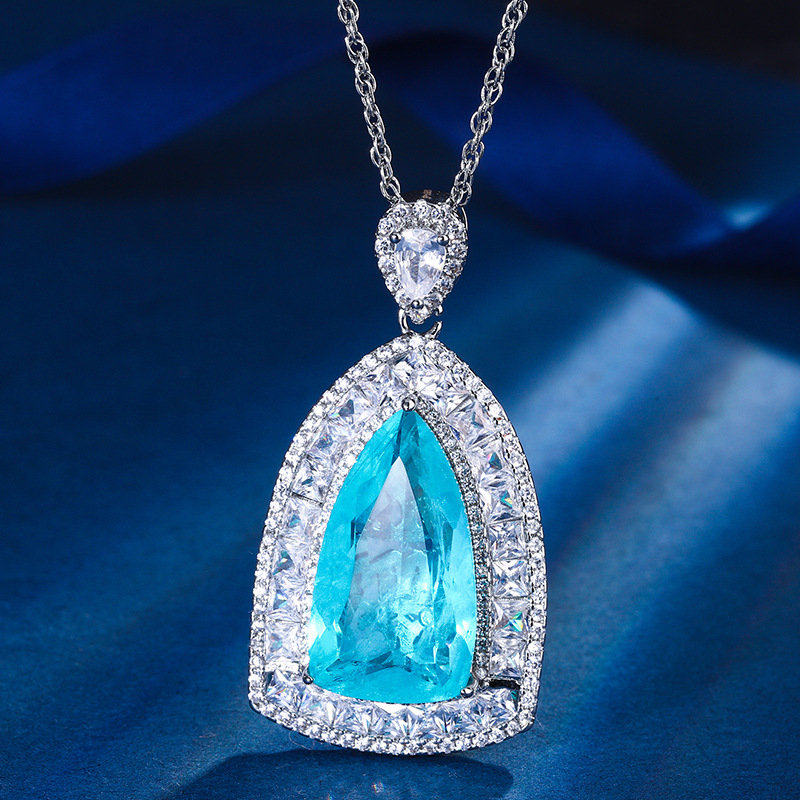 Palan colgando con cadena de giro