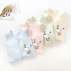 Children's vest spring and autumn outerwear baby vest with filling for babies, small horse jacket for boys, children's cape shoulders, spring clothing for girls