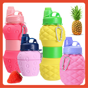 ✅ Cross-Border New Product Fruit Foldableing Water Bottle Silicone Pineapple Strawberry Water Cup Creative Outdoor Retractable Sports Water