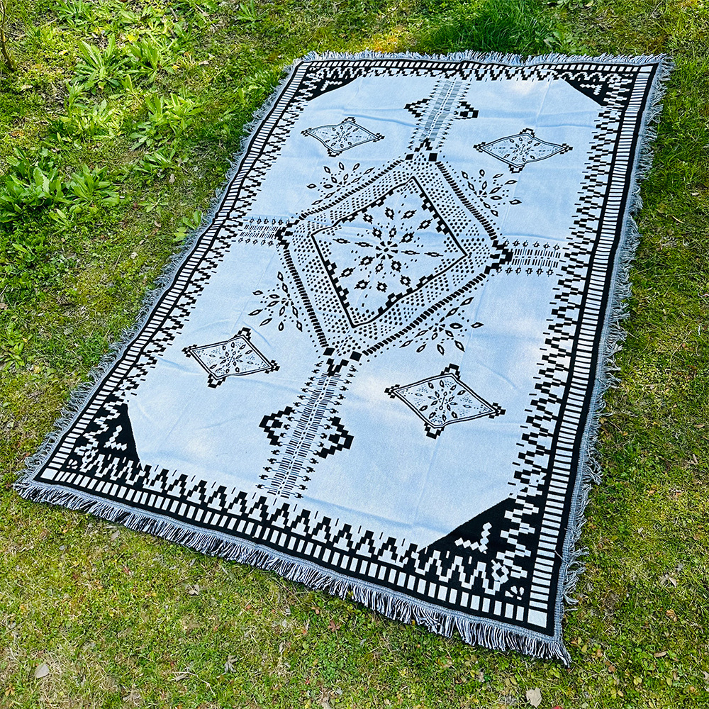 Woven picnic Sucre outdoor camping sofa multifunctional Bohemian blanket, thread blanket_voghion.com