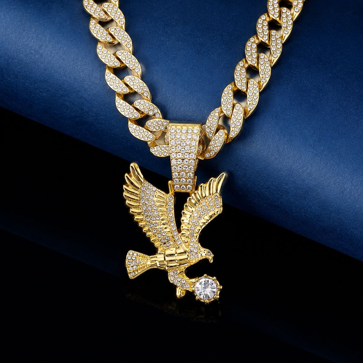 Collar de hombre de hip-hop con colgante de águila de diamantes completos, personalizado, popular transfronterizo europeo y americano, joyería de moda con colgante de animal, fabricante de origen.