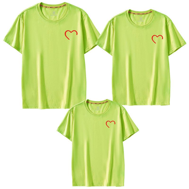 Klein ropa para padres e hijos una familia de tres líneas de verano amor impreso ropa familiar 2024 nueva ropa de jardín de infantes