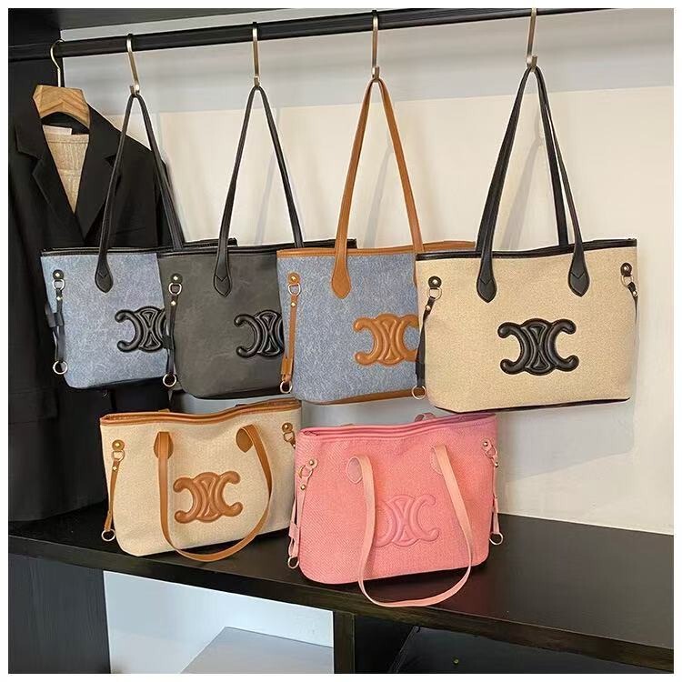 2026 Contrasting Color Patchwork Large-Capacity Tote Bag for Work and Commuting, Casual and Versatile, Niche Design, Simple Shoulder Bag for Women 2026 Contrasting Color Patchwork Large-Capacity Tote Bag for Work and Commuting, Casual and Versatile, Niche Design, Simple Shoulder Bag for Women