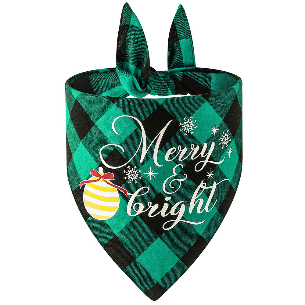 Nueva tela escocesa de algodón transfronterizo perro mascota bufanda triángulo toalla perro impreso saliva toalla Navidad dibujos animados al por mayor